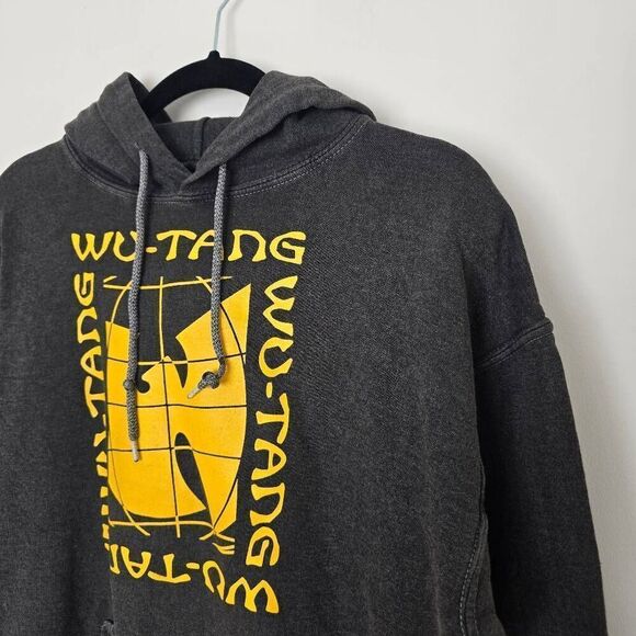 Wu-Tang Hoodie Women's Medium Pigment Black Graphic Logo Drawstring Gorpcore - Picture 2 of 4